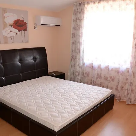 In Complex Chateau Nessebar