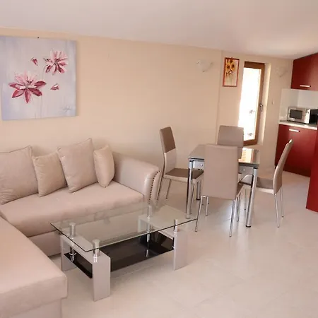 דירה In Complex Chateau Nessebar סבטי ולאס