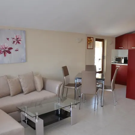 In Complex Chateau Nessebar סבטי ולאס