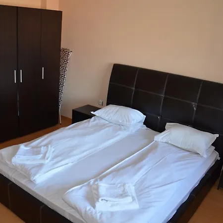 דירה In Complex Chateau Nessebar