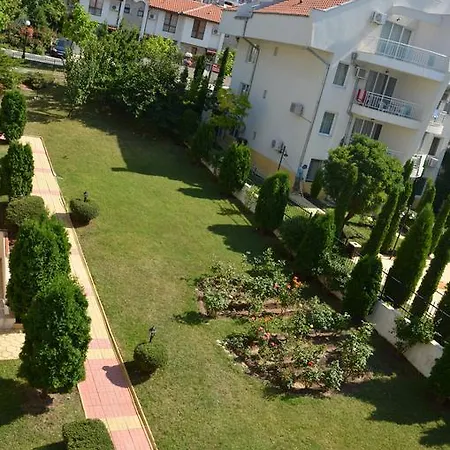 דירה In Complex Chateau Nessebar