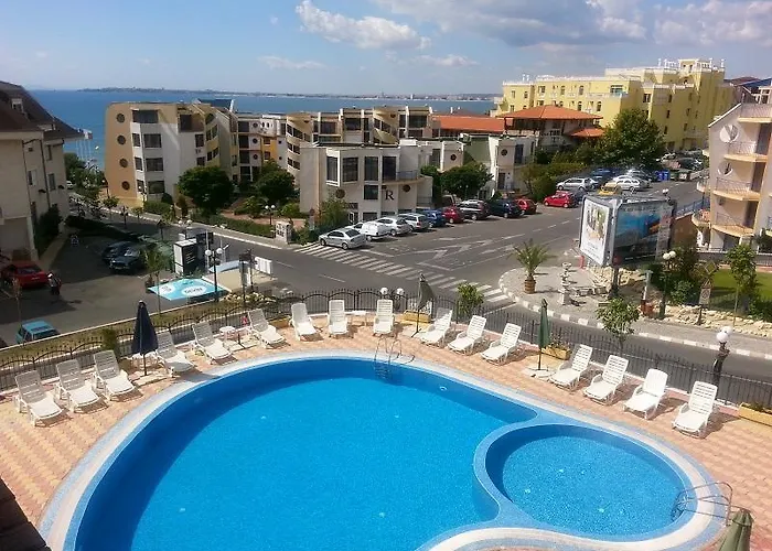 Lägenhet In Complex Chateau Nessebar *