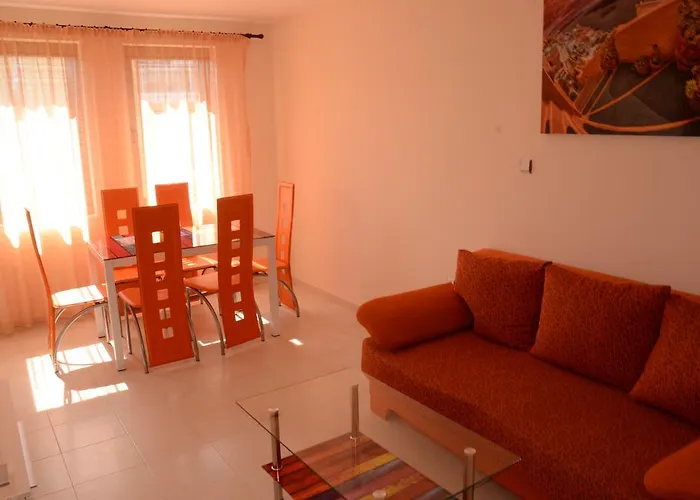 Lägenhet In Complex Chateau Nessebar